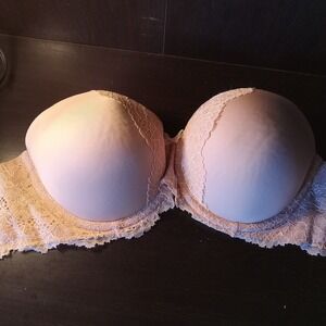Victoria's Secret Bra Size 32D Light Pink Nude